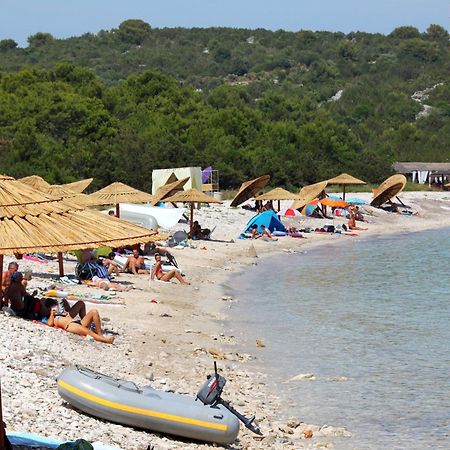 Apartments With A Parking Space Sali, Dugi Otok - 8181 Exterior photo