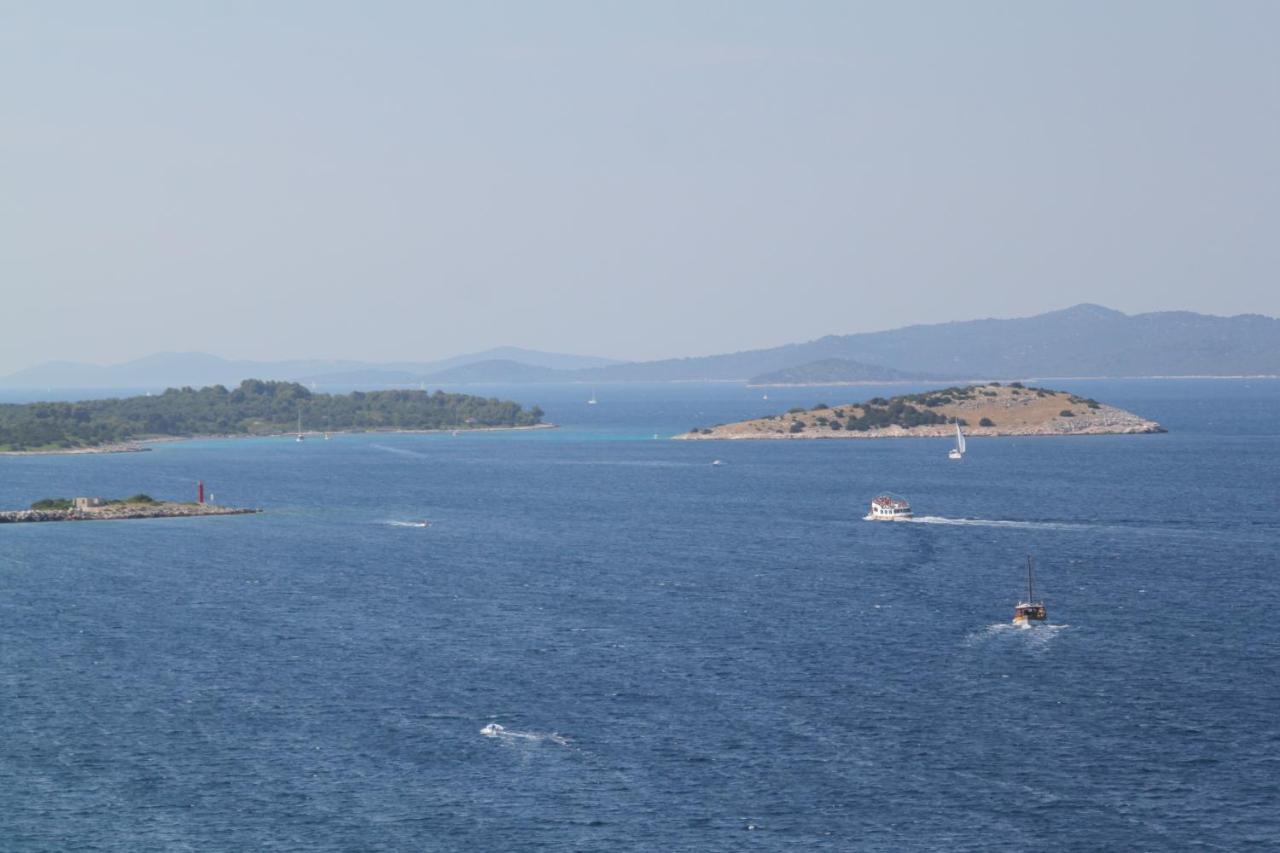 Apartments With A Parking Space Sali, Dugi Otok - 8181 Exterior photo