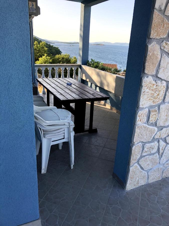 Apartments With A Parking Space Sali, Dugi Otok - 8181 Exterior photo