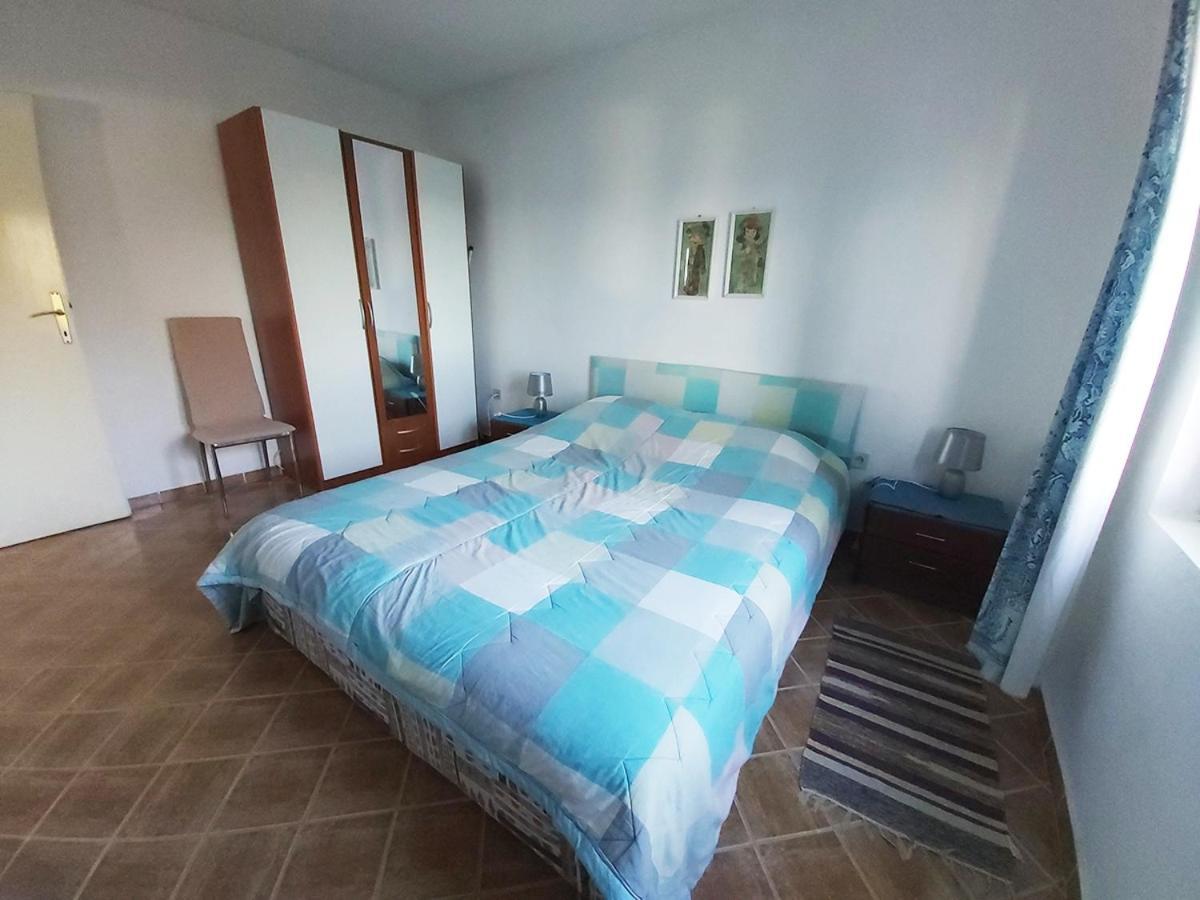 Apartments With A Parking Space Sali, Dugi Otok - 8181 Room photo